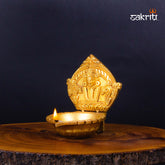Brass Perumal Vilakku – 4.8 Inch Height | Lord Perumal Traditional Brass Deepam for Puja & Temple Decor