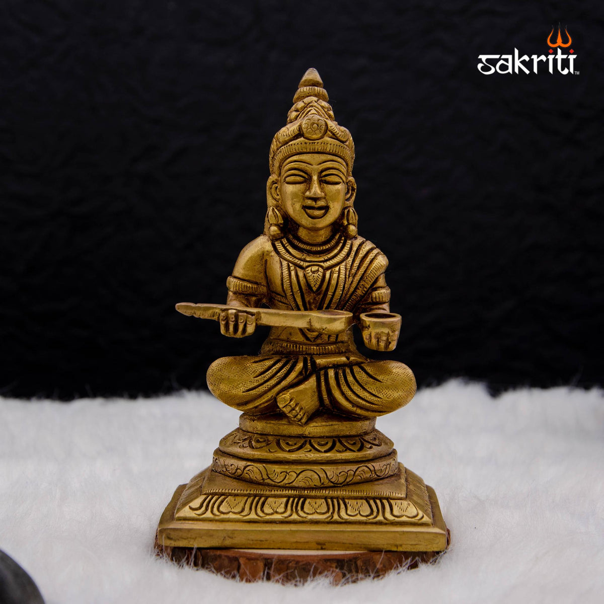 Brass Annapoorani Idol – 6.2 Inch Height | Divine Goddess Annapurna for Kitchen & Temple Decor