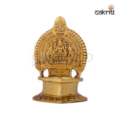 BRASS LAKSHMI AMMAN VILAKKU