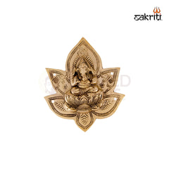 Brass Tomato Nanda Deepam – 1.5 Inch Height | Mini Brass Oil Lamp for Rituals, Puja Plate & Lighting